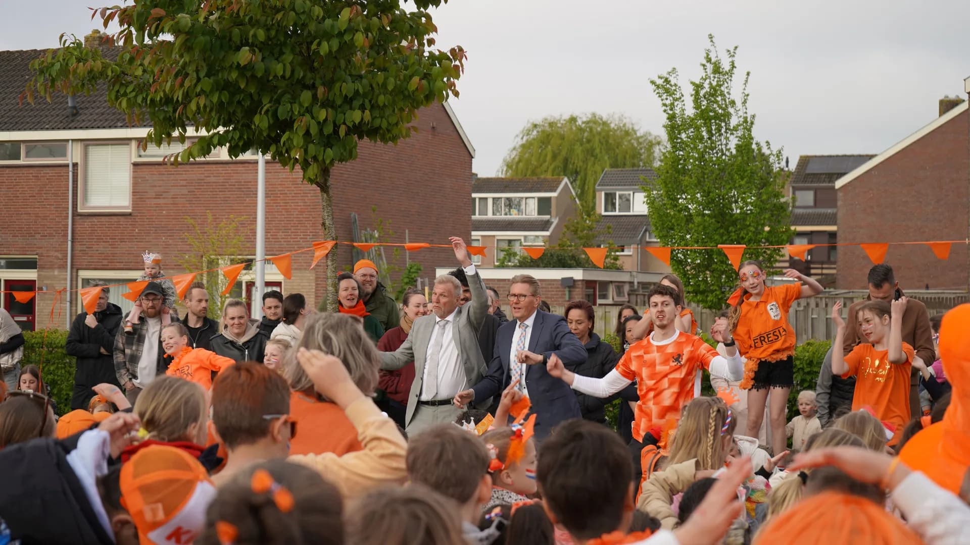 Gezonde Buurt Leimuiden feestelijk geopend tijdens Koningsspelen