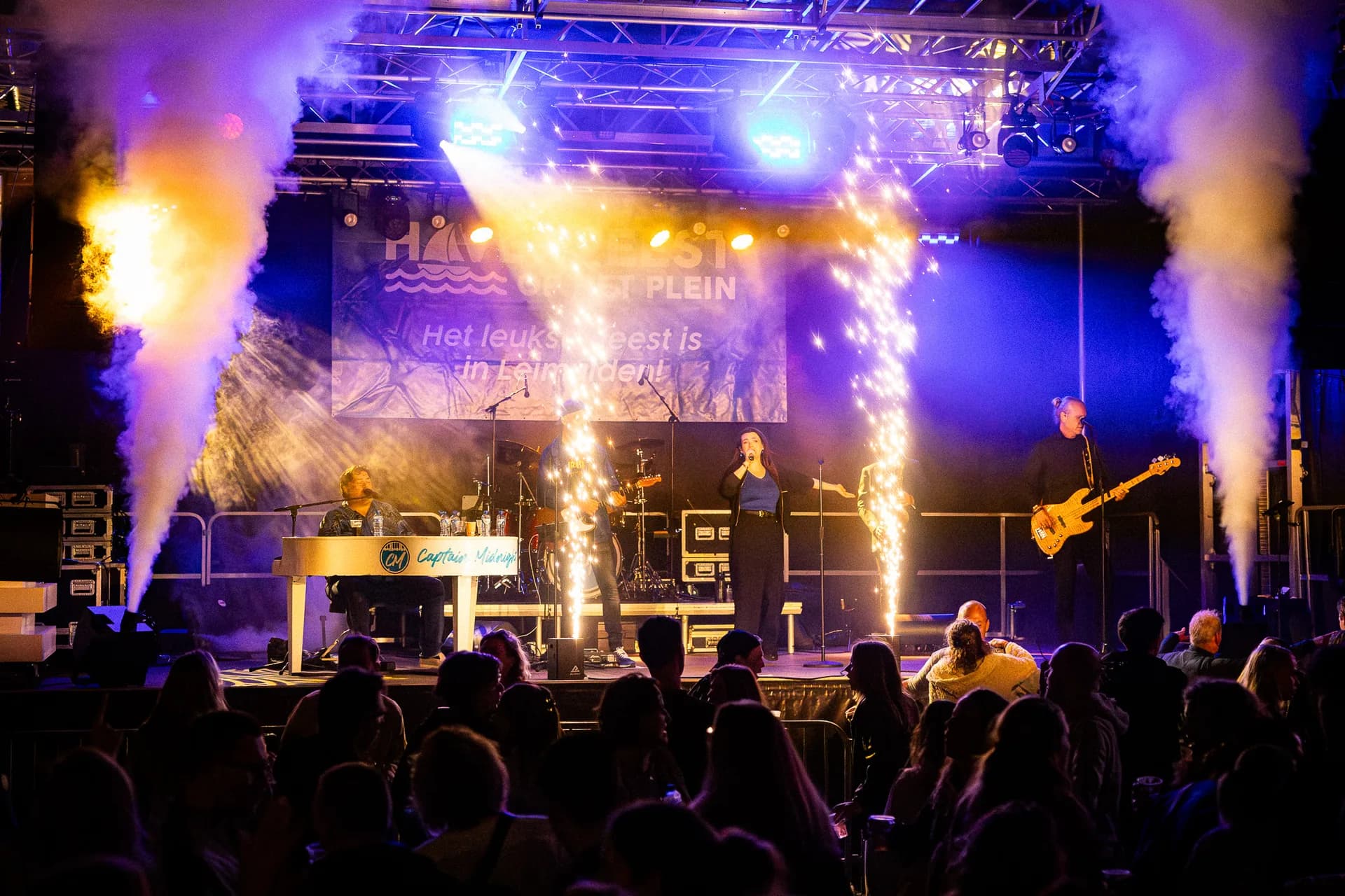 Havenfeest trapt feestweek in Leimuiden succesvol af